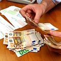 100 euro alle famiglie indigenti