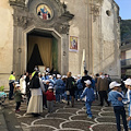 A Maiori la Festa di San Martìn de Porres. Processione con i bambini