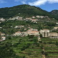 A Scala i percorsi d’arte, natura e di memorie di Santi