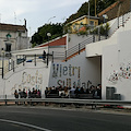 A Vietri sul Mare installato il Potlatch sul varco del vettore meccanico /FOTO