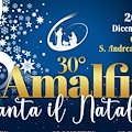 "Amalfi canta il Natale": tre serate dedicate ai canti corali. A Padre Enzo Fortunato il Premio" Siate Costruttori di dialogo".