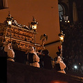 Amalfi dispone la rimozione dei tavolini lungo il percorso della processione del Cristo Morto