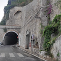 Amalfi, ripristinato il doppio senso di circolazione sulla Statale 163 /Foto