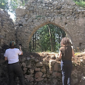 Archeologia, studenti UNISA analizzano resti del castello di Scala [FOTO]