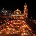 "Aspettando la luminaria", 30 luglio a Praiano l'accensione delle candele e lo spettacolo di tableaux vivants