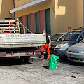 Camion in fiamme a Minori, nel parcheggio delle scuole evitato il peggio /Foto /Video