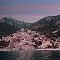 Catherine Poulain si gode in relax le bellezze della Costiera Amalfitana tra Positano e Ravello