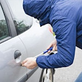 Cava, auto rigata per vendetta nel mega parcheggio del Trincerone