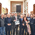 Cava de' Tirreni: a Palazzo di Città le riprese del film 'E se mi comprassi una sedia?' /FOTO