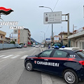 Cava de' Tirreni: perseguita e minaccia l'ex compagna, arrivando a forarle gli pneumatici dell'auto