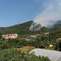 Cava de' Tirreni, sei ore di lavoro e tre elicotteri: ecco com'è stato domato l'incendio a Breccelle