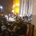 Cava, piazza San Francesco è «invivibile»: cittadini lamentano schiamazzi notturni e ciclomotori sui posti per disabili