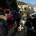 Cetara: frontale tra due auto sull'Amalfitana, traffico in tilt [FOTO]