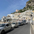 Costa d'Amalfi, un milione di passaggi di mezzi in 21 giorni. Il dato rilevato col progetto "Turismo e viabilità"