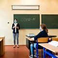 Covid, a Salerno positiva maestra delle elementari: classe in quarantena