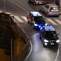 Donna cade dal balcone e perde la vita: tragedia ad Amalfi