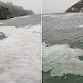 Dopo le forti piogge, chiazze di schiuma oleosa nel mare della Costa d'Amalfi 