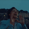 Ecco il backstage di "Golden", il videoclip di Harry Styles girato in Costa d'Amalfi [FOTO-VIDEO]