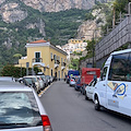 Ennesima giornata da bollino nero per la viabilità a Positano