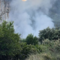 Fuochi illegali minacciano la Costa d'Amalfi, fondamentali le segnalazioni dei cittadini