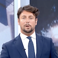 Giambruno: "Se eviti di ubriacarti poi il lupo non lo trovi". Bufera sul giornalista Mediaset