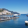 Good Morning Positano. Oggi la Chiesa Cristiana festeggia Sant' Angela della Croce: cielo sereno o poco nuvoloso 