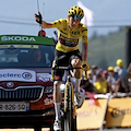 Il corridore danese Jonas Vingegaard vince il Tour de France