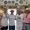 Il marito di Elton John in Costa d'Amalfi per acquistare le ceramiche della villa a Nizza [FOTO]