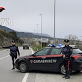 In giro con cinque panetti di hashish, arrestato in flagranza di reato ad Eboli