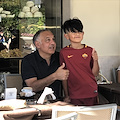 Inchiesta stadio a Roma e James Pallotta in vacanza a Ravello posa con piccolo tifoso giallorosso [FOTO]