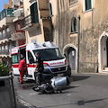 Incidente tra scooter e moto a Minori, due feriti [FOTO]