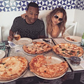 John Legend a Napoli da Gino Sorbillo