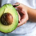 L'avocado: frutto calorico ma dalle proprietà antitumorali 