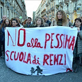 La mala scuola: lo sfogo di un’insegnate stanca di restare a guardare una scuola fatta a pezzi.