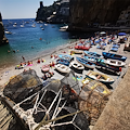 La spiaggia libera di Furore non è ancora accessibile, manca regolamento anti-Covid