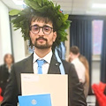 Luigi Gatto si laurea in Ingegneria Elettronica e dedica la tesi alla “sua” Cetara