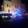 Maiori: piovono pezzi d'intonaco dalla chiesa di San Francesco, intervengono i Vigili del Fuoco [FOTO]