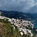 Meteo, torna l’allerta in Costa d’Amalfi: temporali intensi e vento forte dalla mezzanotte