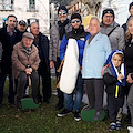 Minori, Peppino l'edicolante e Antonio il barbiere si aggiungono al presepe "urbano" sul lungomare 