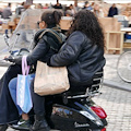 Napoli: decine di motociclisti sfilano a piazza Mercato senza casco, la sfida allo Stato