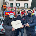 "Natale in 500", le auto storiche di Positano addobbate a festa giungono a Minori