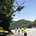 Nei cieli dei Monti Lattari esercitazione di Soccorso Alpino e Aeronautica [FOTO]