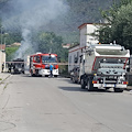 Oggi a Roccapiemonte un mezzo per i rifiuti in fiamme: nessun ferito