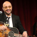 Per Joe Bastianich tappa a Ravello prima del tour estivo. Domenica 13 cena-spettacolo a Villa Maria