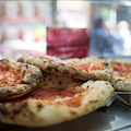 Pizzaiolo per un giorno: a Napoli ora è possibile con Pizza Experience