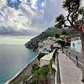 Positano: rifacimento segnaletica orizzontale su Viale Pasitea e Via Colombo, dal 3 maggio divieto di sosta