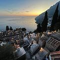 Positano si prepara a celebrare la commemorazione dei defunti /foto