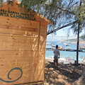 Punta Campanella, educazione ambientale in spiaggia: ecco l'infopoint a Puolo