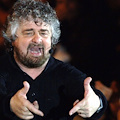 Quello show di Beppe Grillo nel 1994 a Ravello, contro politici e luoghi comuni [VIDEO]