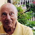 Raffaele La Capria festeggia 98 anni a Positano e presenta il suo ultimo libro, “La vita salvata”